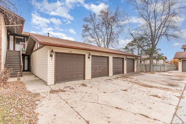 4143 192nd Court 225, Country Club Hills, IL 60478