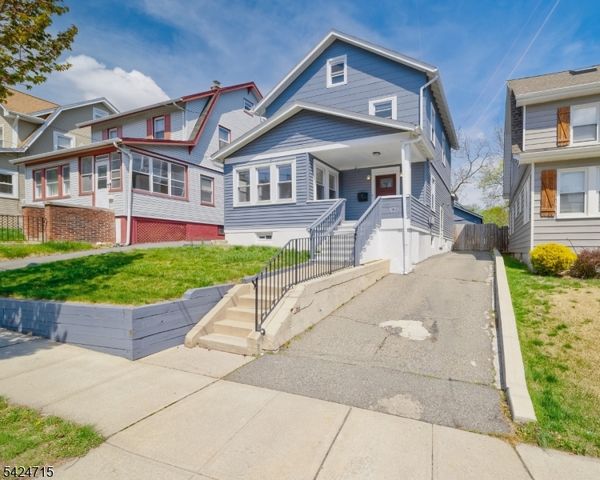 17 Erwin Pl, West Orange Twp., NJ 07052