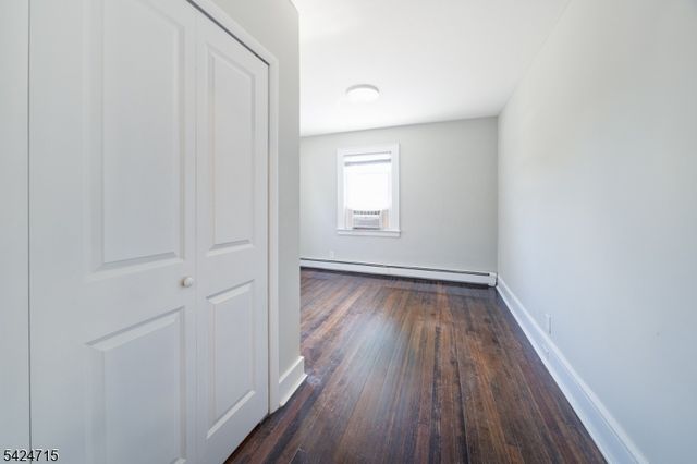 17 Erwin Pl, West Orange Twp., NJ 07052