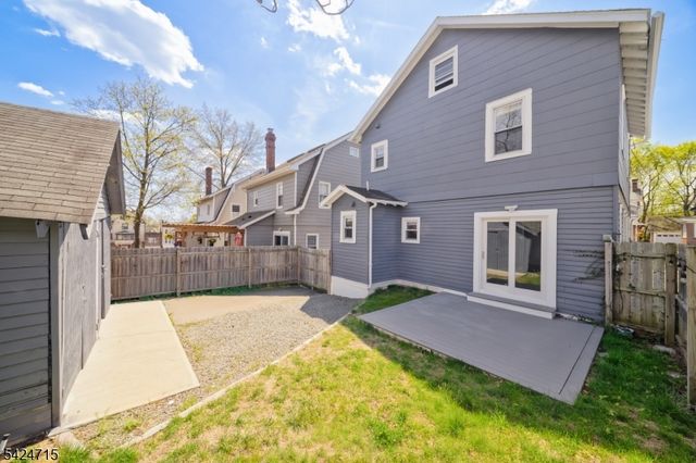 17 Erwin Pl, West Orange Twp., NJ 07052