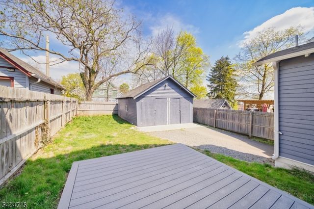 17 Erwin Pl, West Orange Twp., NJ 07052