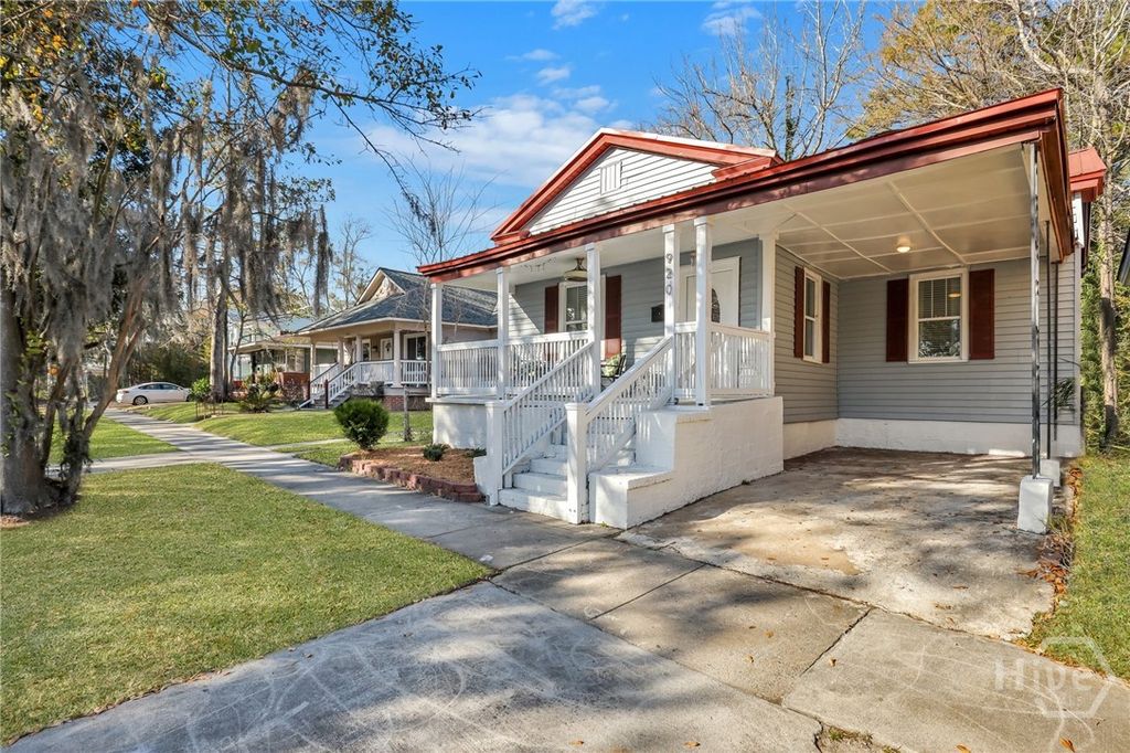 Image 1 of property listing at 920 E 37th Street, Savannah, GA 31401