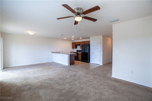 2927 NW 4th PL, Cape Coral, FL 33993