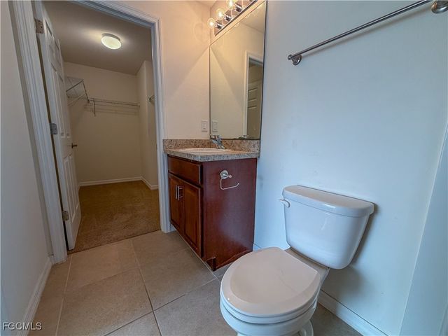 2927 NW 4th PL, Cape Coral, FL 33993