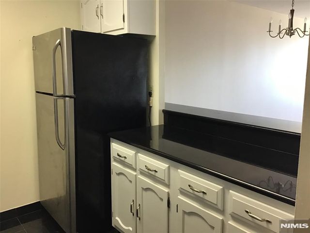 770 Anderson Avenue 14B, Cliffside Park, NJ 07010