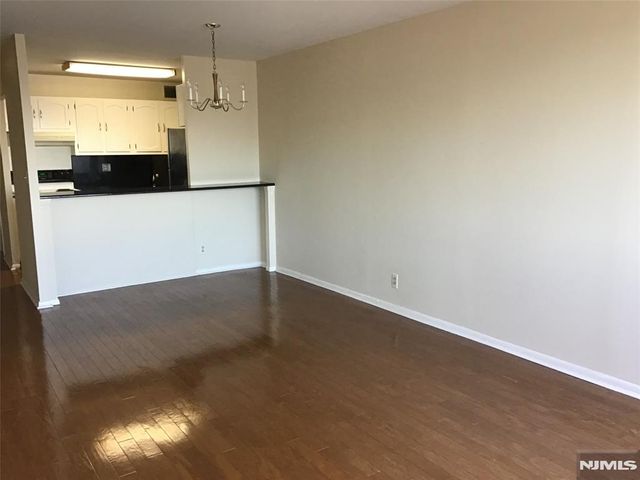 770 Anderson Avenue 14B, Cliffside Park, NJ 07010