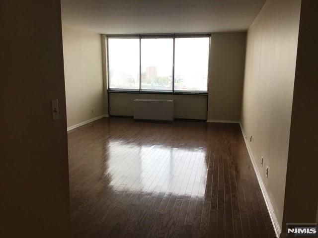 770 Anderson Avenue 14B, Cliffside Park, NJ 07010