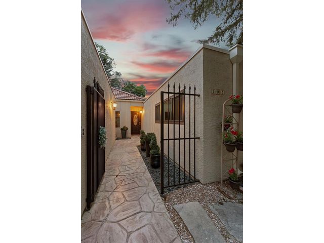 704 Count Pourtales Dr, Colorado Springs, CO 80906