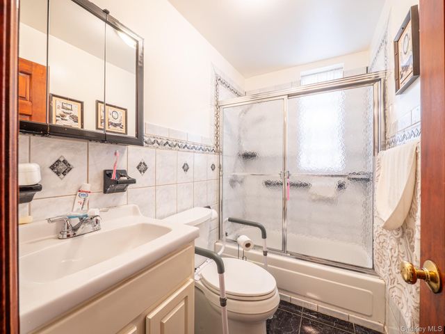909 Mother Gaston Boulevard, Brooklyn, NY 11212