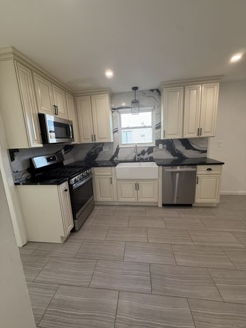 45 Birdsey Street, Bridgeport, CT 06610