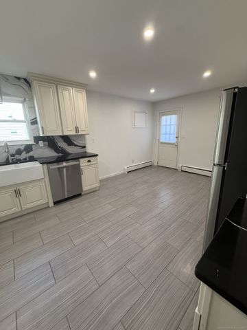 45 Birdsey Street, Bridgeport, CT 06610