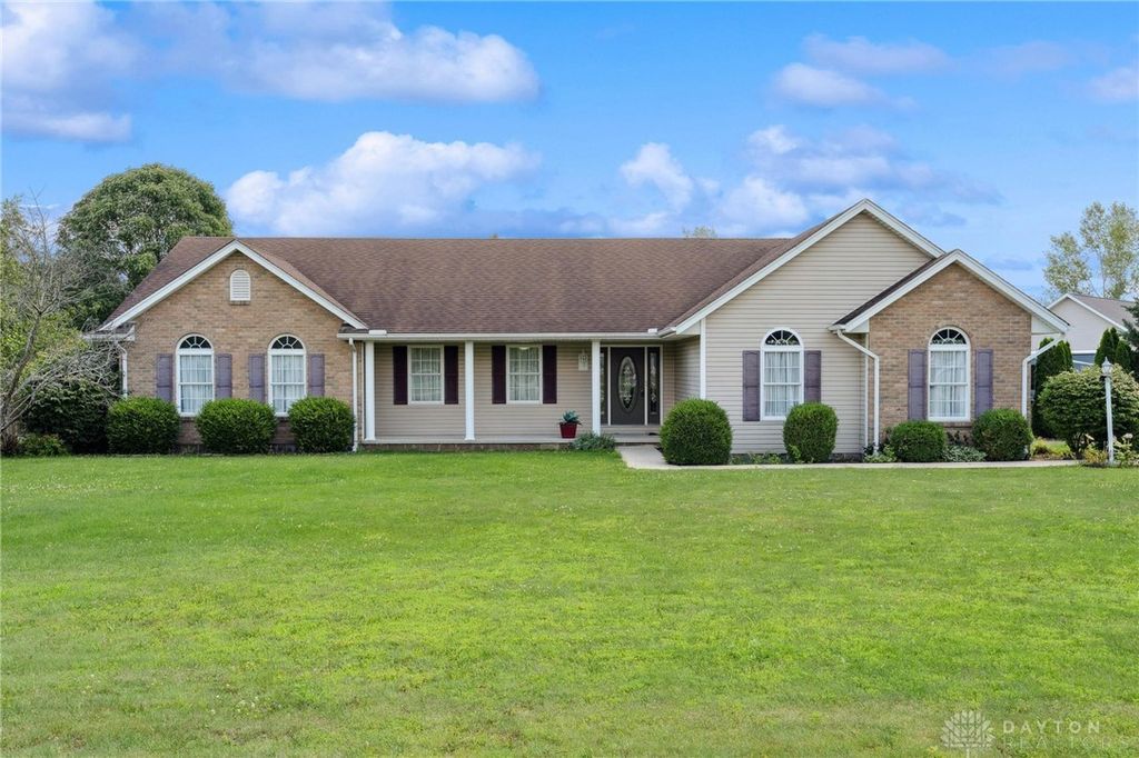 741 Leslie Drive, Wilmington, OH 45177
