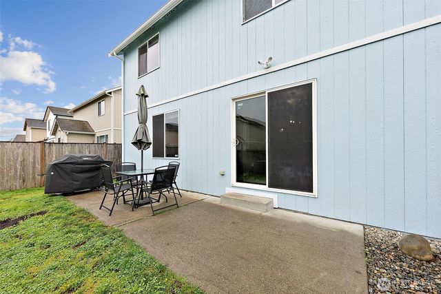 9997 Greenleaf Loop SE, Yelm, WA 98597