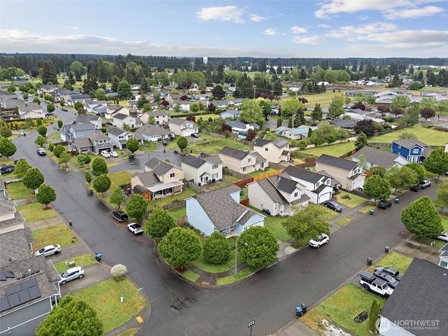 9997 Greenleaf Loop SE, Yelm, WA 98597