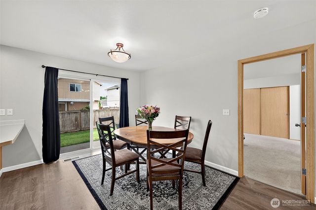 9997 Greenleaf Loop SE, Yelm, WA 98597