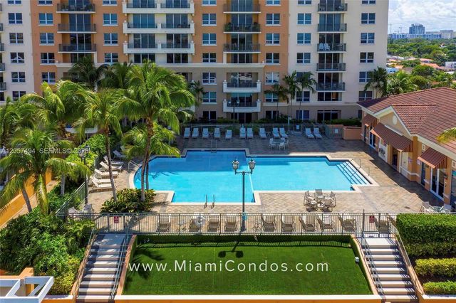 3232 SW 22nd Terrace 201, Miami, FL 33145