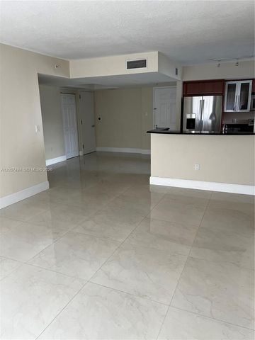 3232 SW 22nd Terrace 201, Miami, FL 33145