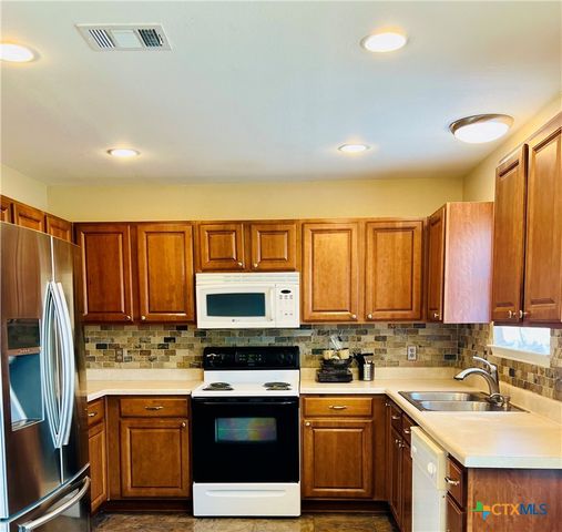 8210 Sunset Trail, Temple, TX 76502