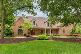 5679 Carters Grove Circle NW, Massillon, OH 44646
