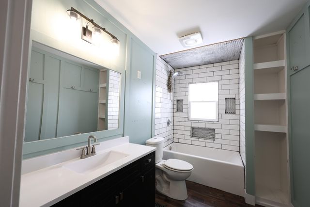 411 Cherry Hill Road, Dyer, IN 46311