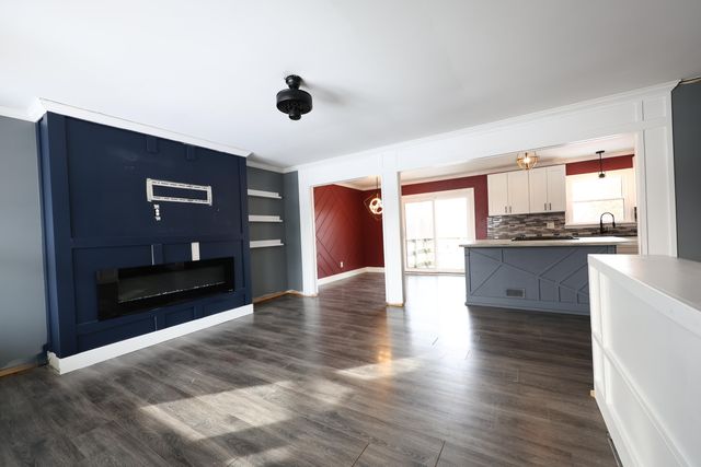 411 Cherry Hill Road, Dyer, IN 46311