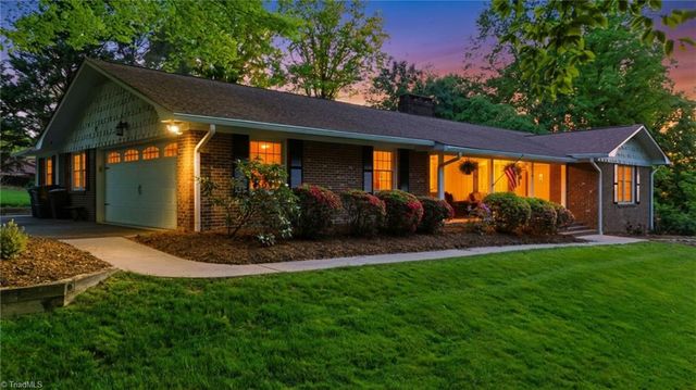 1515 Holly Circle, Wilkesboro, NC 28697