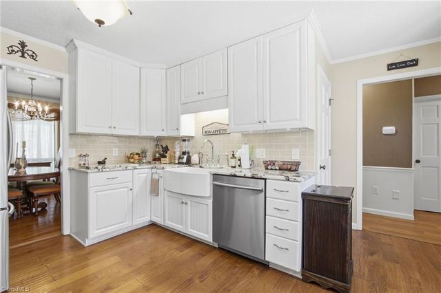 1515 Holly Circle, Wilkesboro, NC 28697