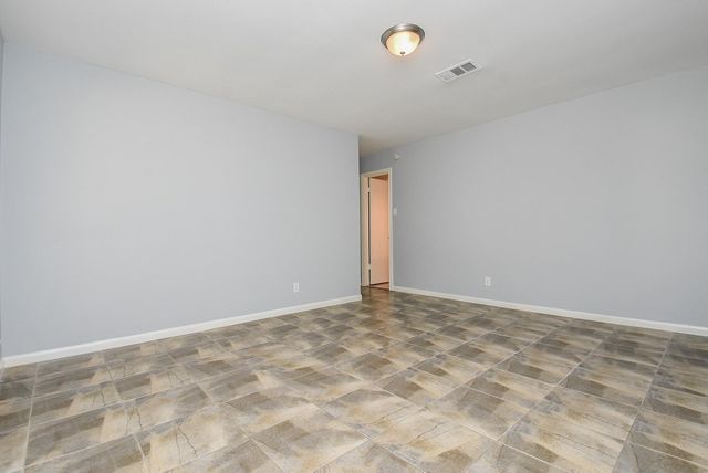 4811 Shatner Drive, Houston, TX 77066