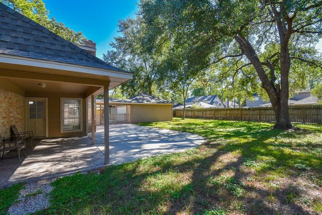 4811 Shatner Drive, Houston, TX 77066