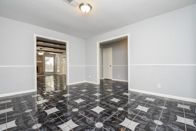 4811 Shatner Drive, Houston, TX 77066