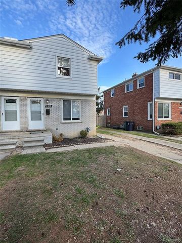 1818 N Center Street, Royal Oak, MI 48073