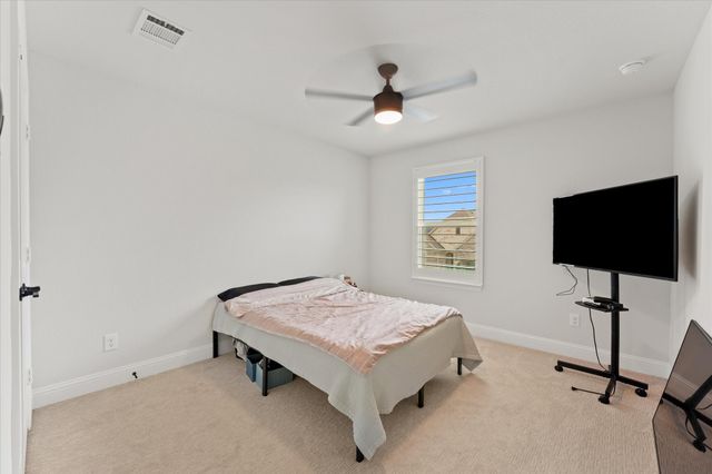 200 Lakeview Drive, Oak Point, TX 75068