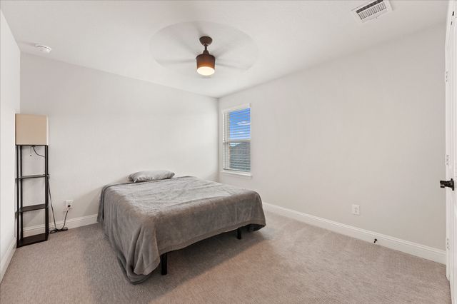 200 Lakeview Drive, Oak Point, TX 75068