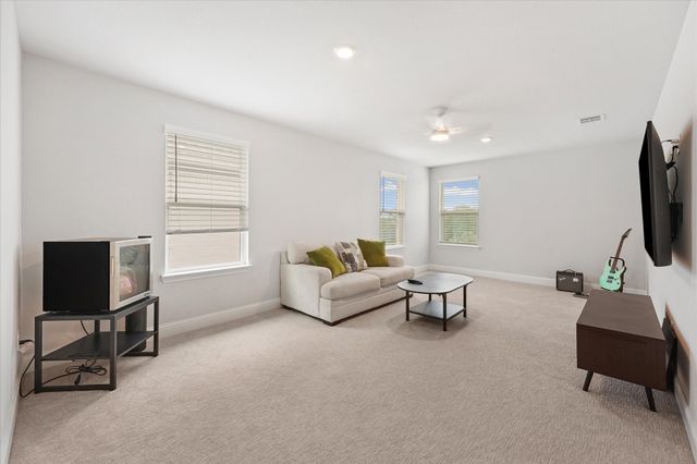 200 Lakeview Drive, Oak Point, TX 75068