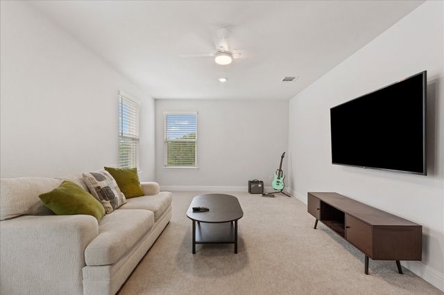 200 Lakeview Drive, Oak Point, TX 75068