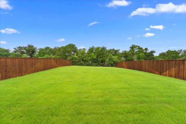 200 Lakeview Drive, Oak Point, TX 75068