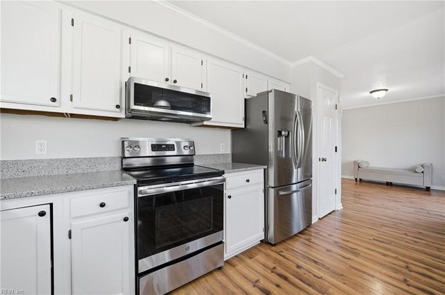 2057 Big Boulder DR, Virginia Beach, VA 23456