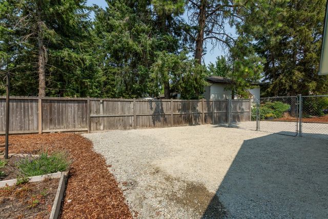 4526 S Cook St, Spokane, WA 99223