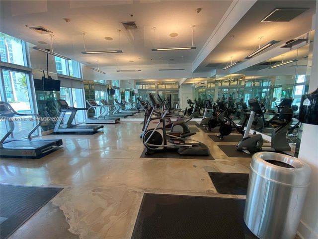 90 SW 3rd St 1110, Miami, FL 33130