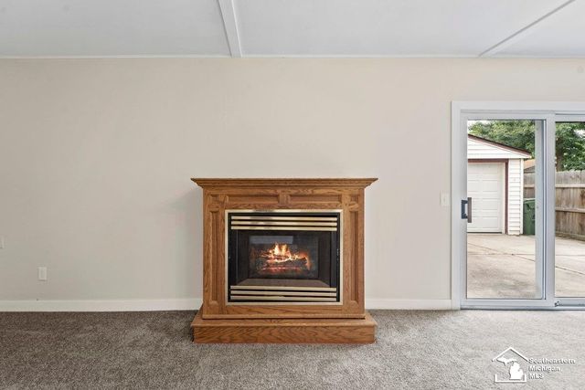 5888 Kolb Avenue, Allen Park, MI 48101