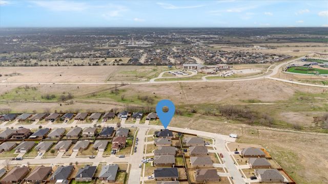 4001 Park Lane, Sanger, TX 76266