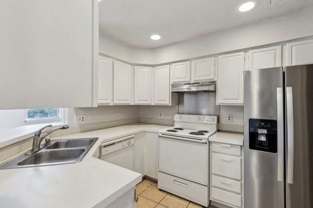 5325 Bent Tree Forest Drive 2230, Dallas, TX 75248