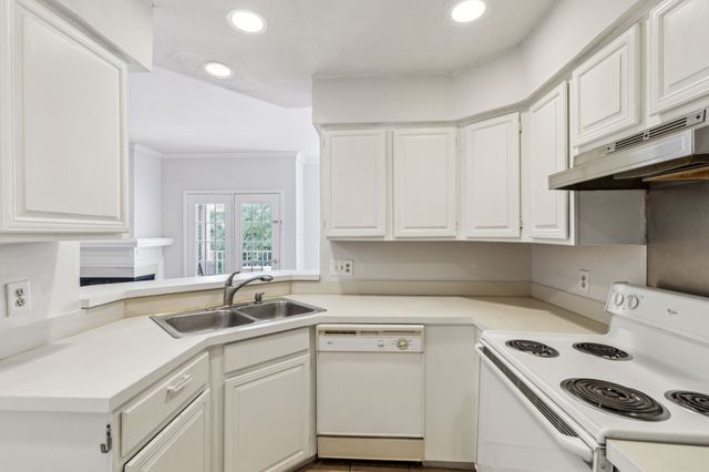5325 Bent Tree Forest Drive 2230, Dallas, TX 75248