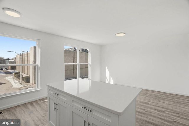 804 ARNOLD CT, Baltimore, MD 21205