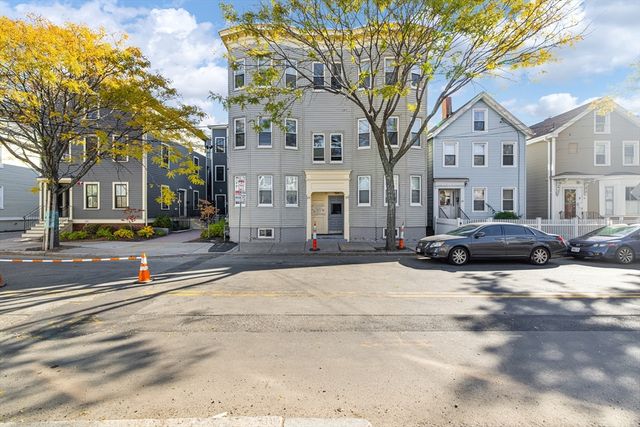 122 Columbia Street 3, Cambridge, MA 02139