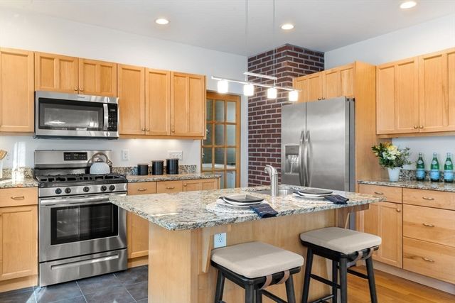 40 Gartland 2, Boston, MA 02130