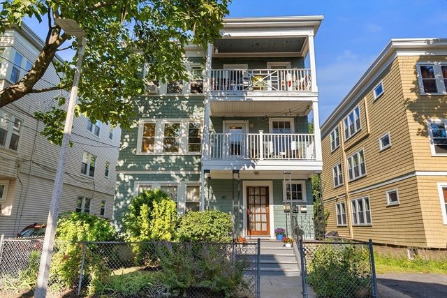 40 Gartland 2, Boston, MA 02130