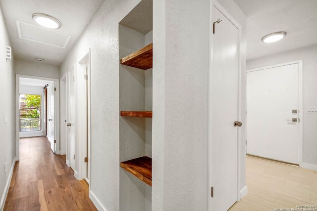 8021 Harper Valley, Live Oak, TX 78233