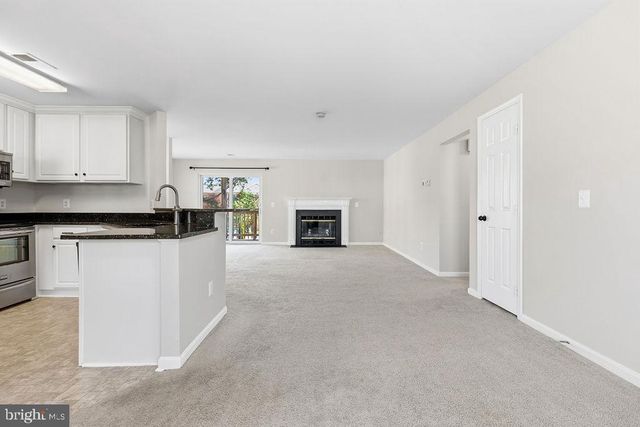 751-751B CEDAR CREST DR, Warrenton, VA 20186