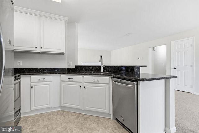 751-751B CEDAR CREST DR, Warrenton, VA 20186